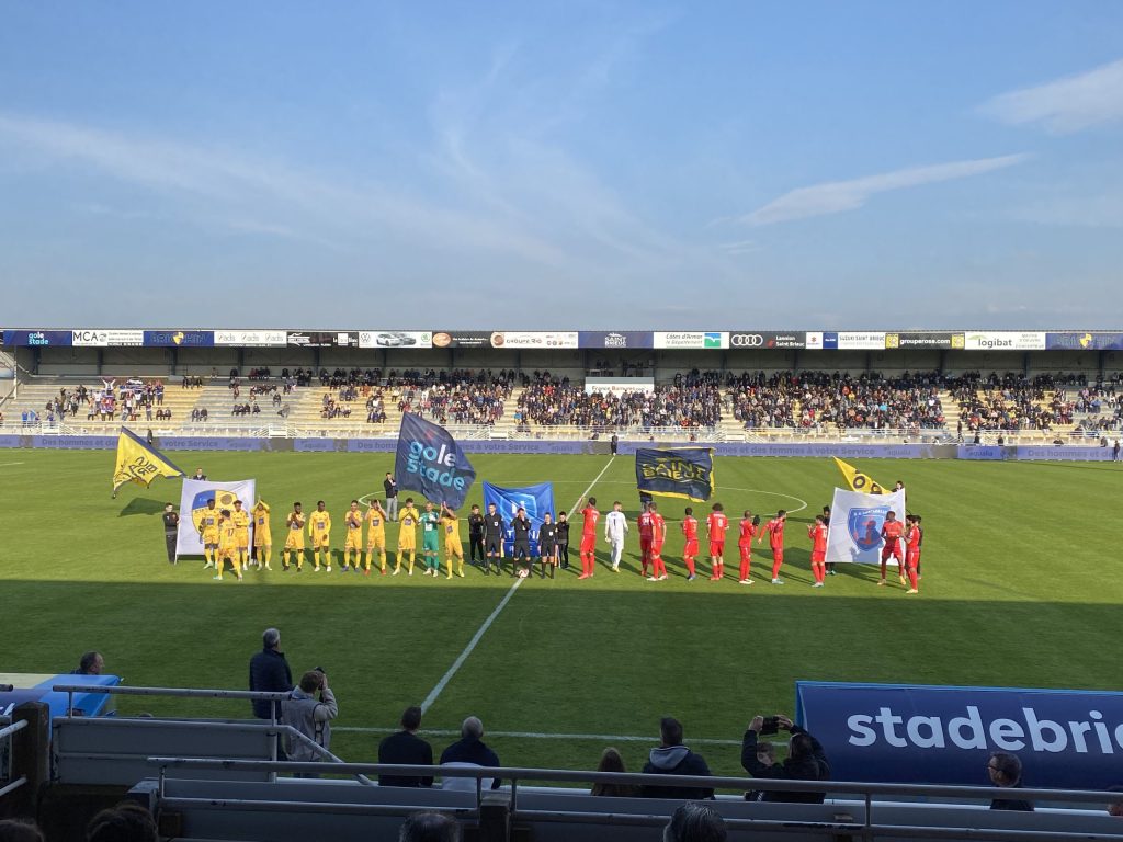 National : Concarneau retrouve le sourire dans le derby face au Stade-Briochin