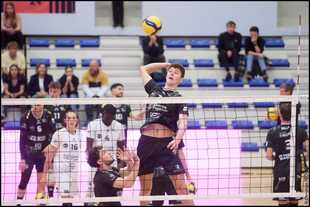 Le REC volley surclasse France Avenir en Ligue B